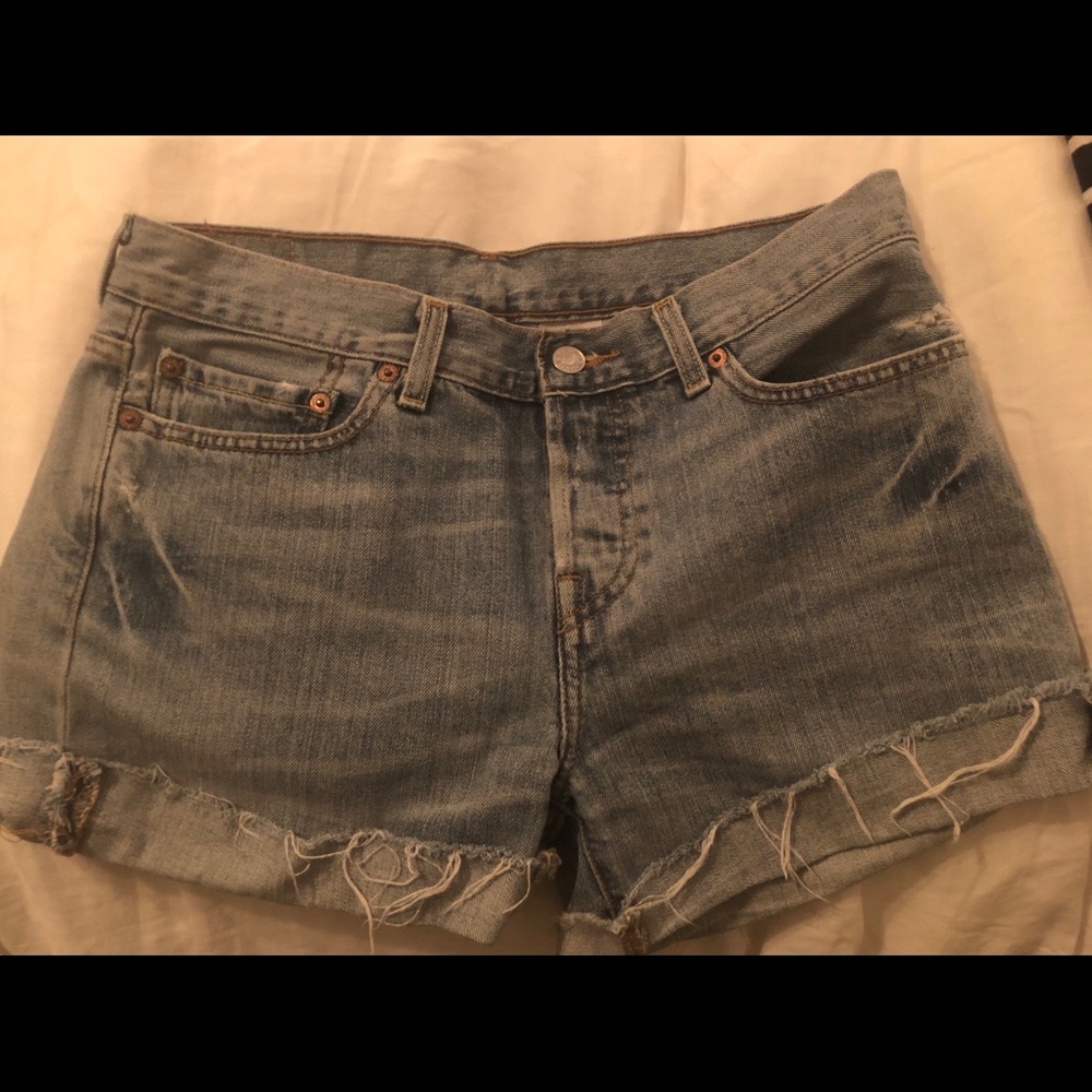 Levi’s jean shorts
